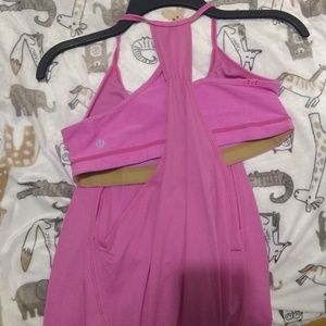 Lululemon no limits tank